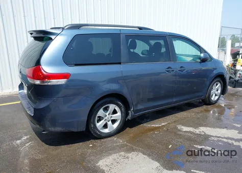 2013 Toyota Sienna Le V6 8 Passenger из США, поврежденный, VIN 5TDKK3DC7DS401217